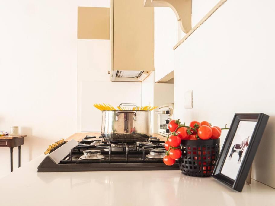 Romantic Flat On Navigli River By Easylife Appartement Milaan